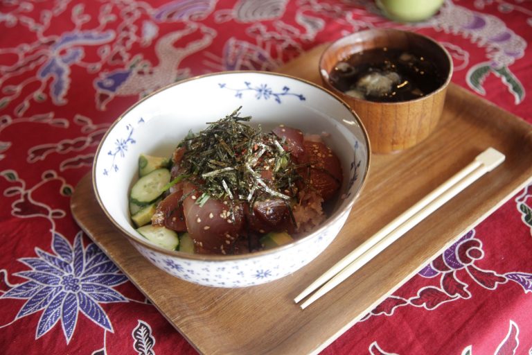 台風で缶詰でも慶良間諸島・阿嘉島のウエストコーストのご飯が美味すぎて帰りたくない！ oh! my ブログ