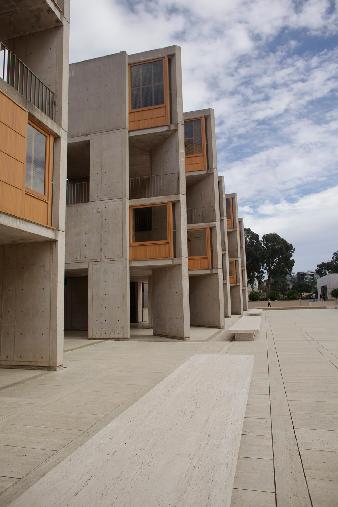 サンディエゴのルイス カーンによる名作建築 ソーク研究所 が彫刻のように美しい Oh My ブログ
