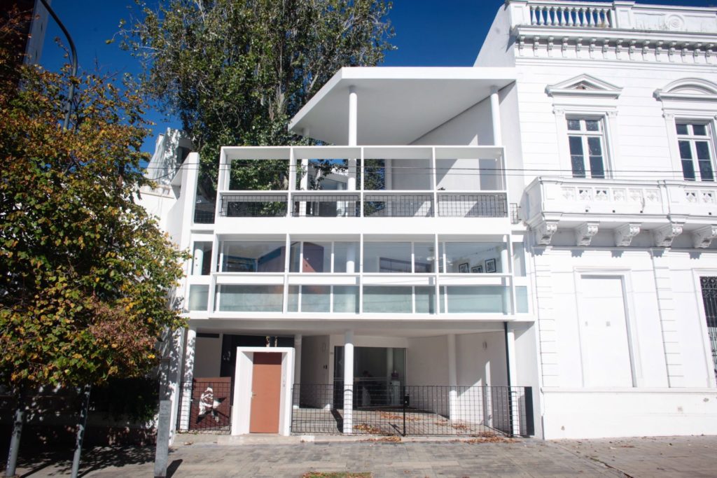 ブエノスアイレス近郊にある南米唯一のル・コルビュジエによる建築作品「クルチェット邸」を訪ねる。